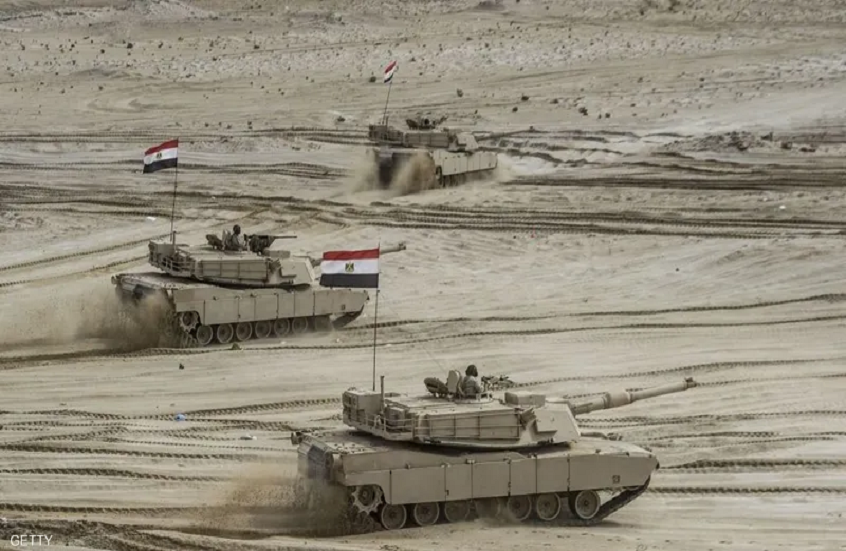 مصر تدفع بـ40 ألف جندي إلى سيناء تحسبًا لموجات نزوح من غزة