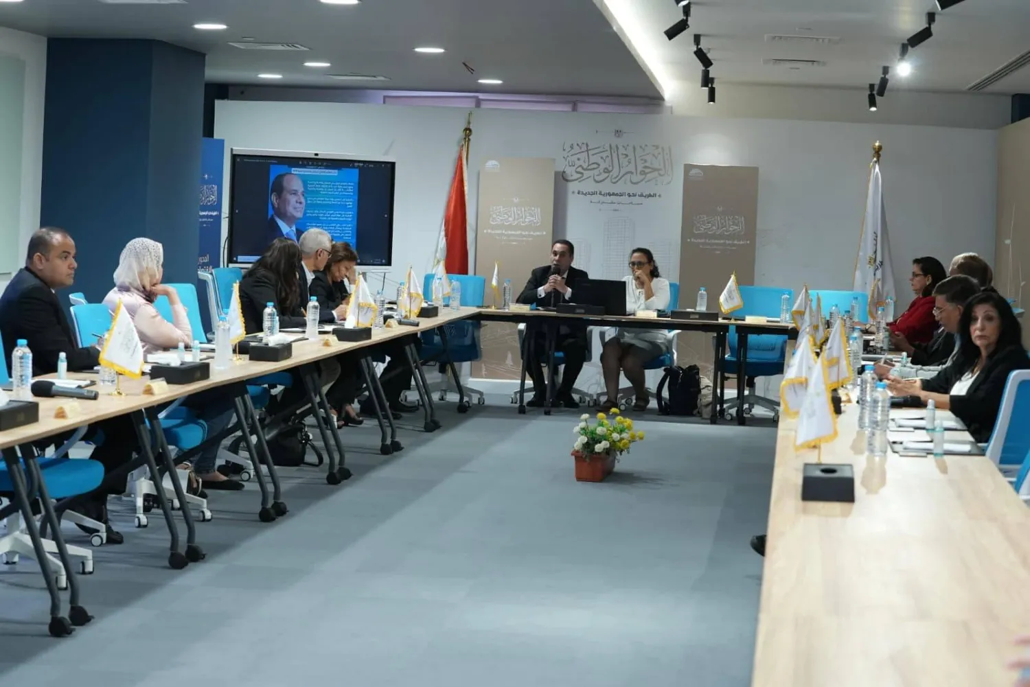 هل المعارضة المصرية تُدار من القصر؟