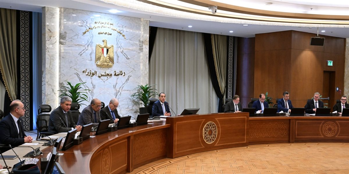 الحكومة المصرية بين أزمات عالمية وإخفاقات داخلية