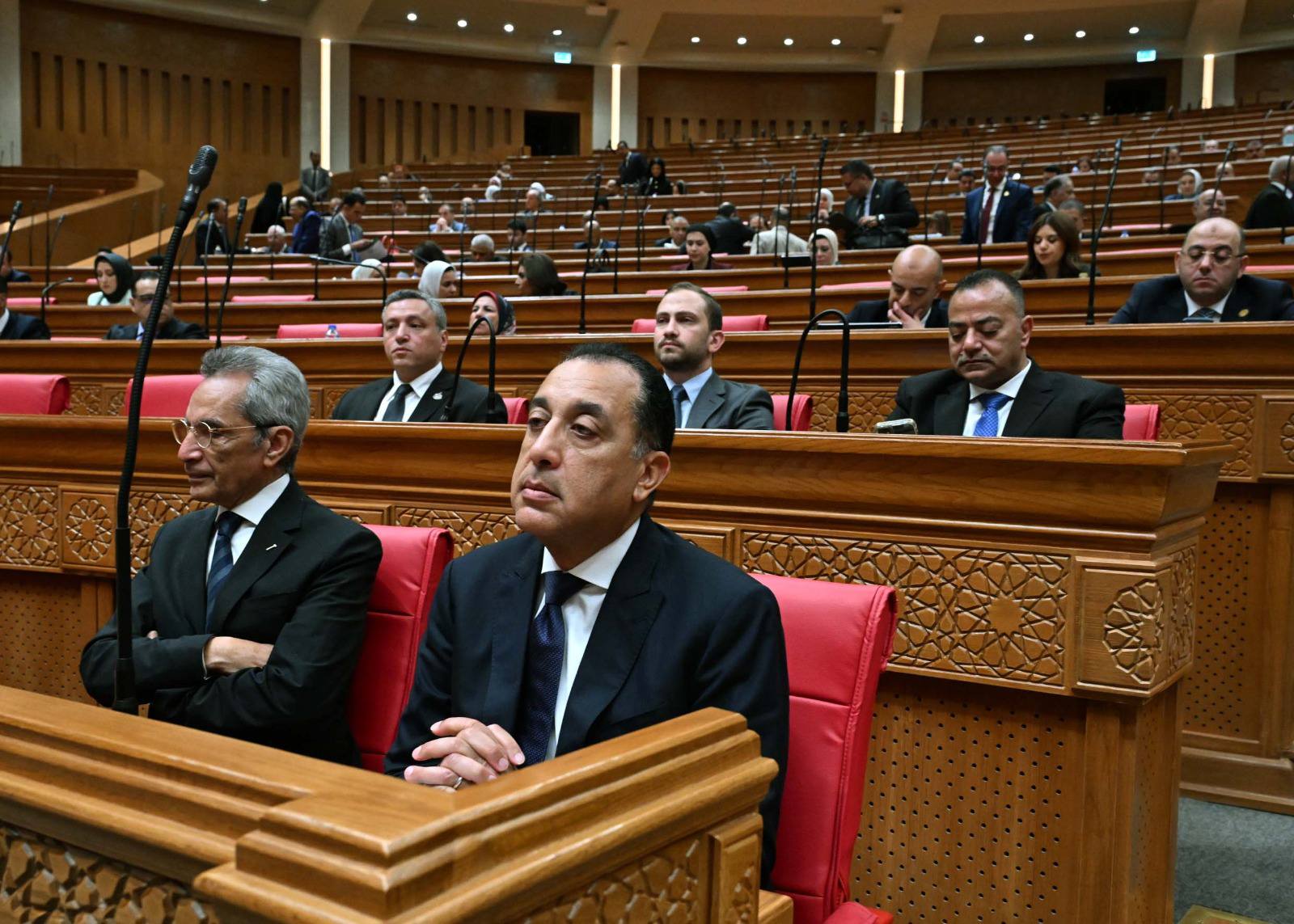 شهادات من الشارع تكشف فجوة بين القرارات وتأثيرها الفعلي